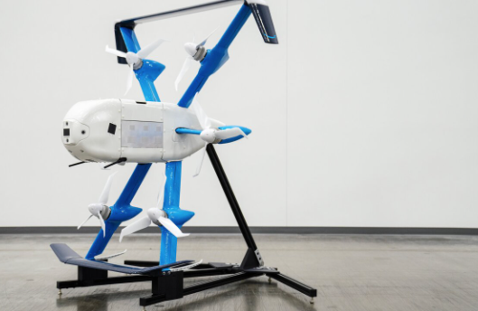 Las 8 innovaciones de Amazon para mejorar el servicio a cliente: drones, robótica e inteligencia artificial 